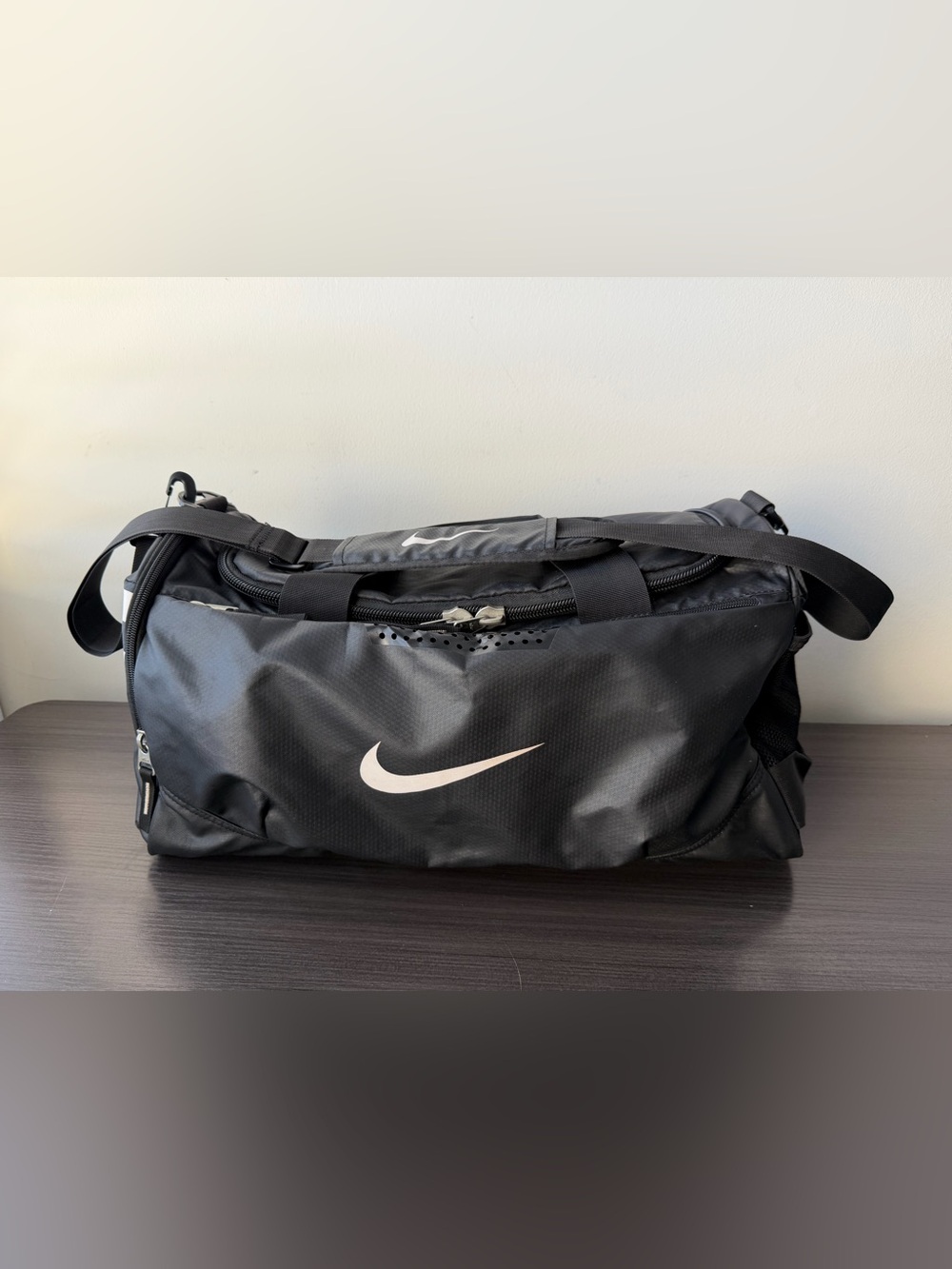 Nike Black Duffle Bag Small 16" Gym Sport Travel Luggage Crossbody Shoulder Bag